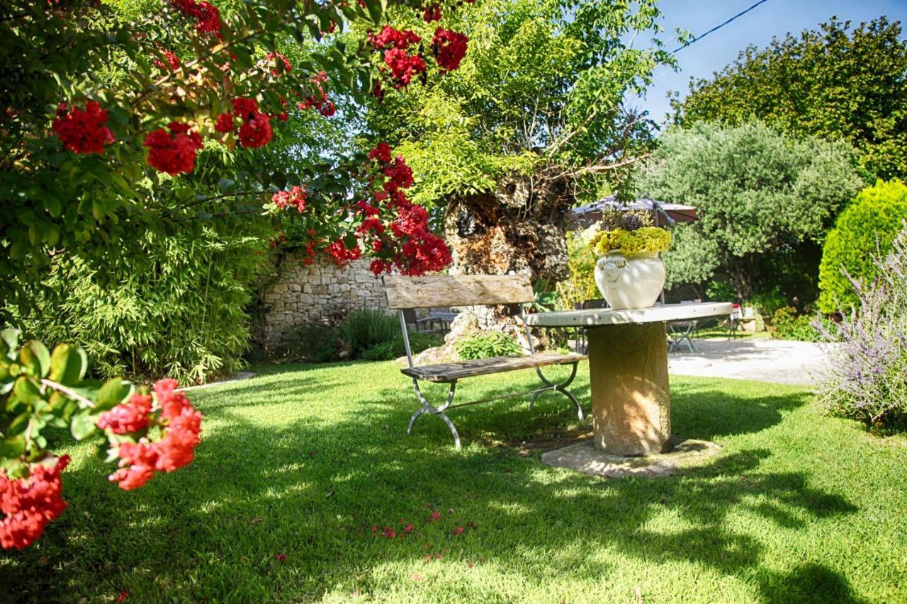 Bastide Sainte Agnes Bed & Breakfast Carpentras Bagian luar foto